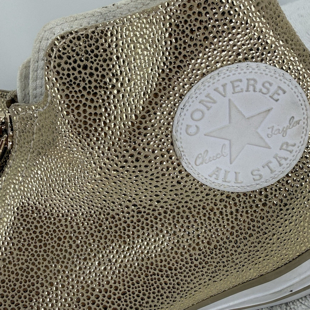 Converse CTAS Classic Shroud Hi Gold Metallic Pebble Grain Leather Size 8 - Picture 2 of 6